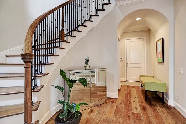 Photo - 1152 Mosaico Ln