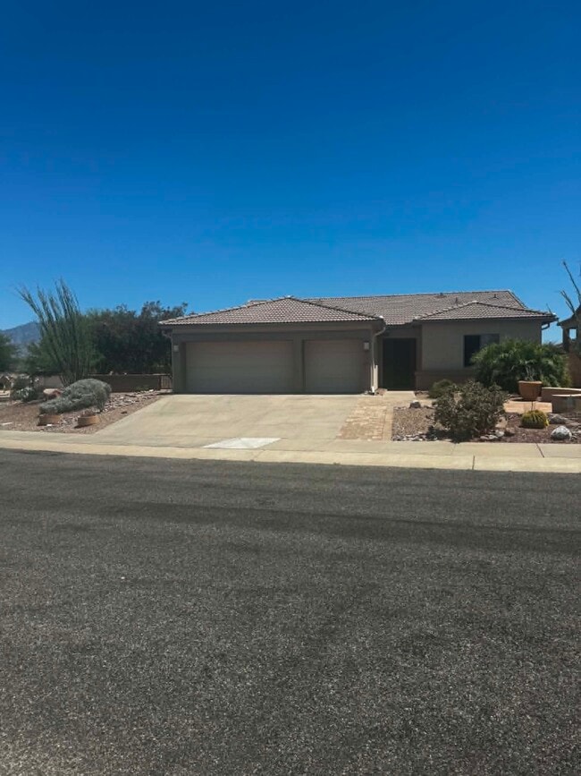 Building Photo - 4579 S Camino del Tejon