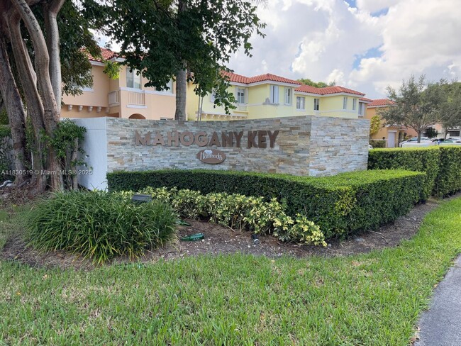 Building Photo - 10441 Mahogany Key Cir Unit 206 Rental