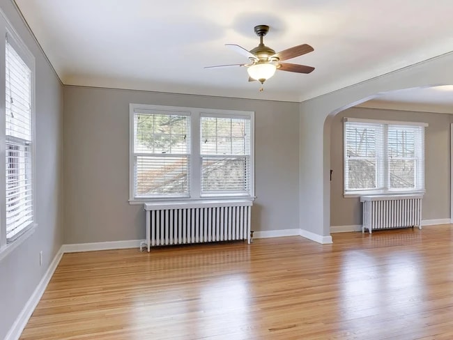 1652 Randolph Ave Unit Upper Unit