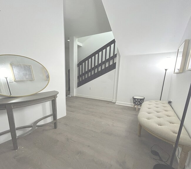 Photo - 2142 Van Buren St