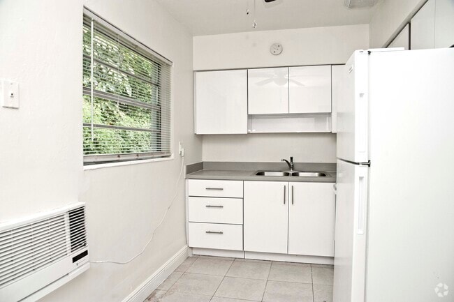 Building Photo - 2306 Fillmore St Unit #7 Rental