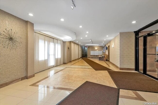 Photo - 83-40 Austin St Unit 7N