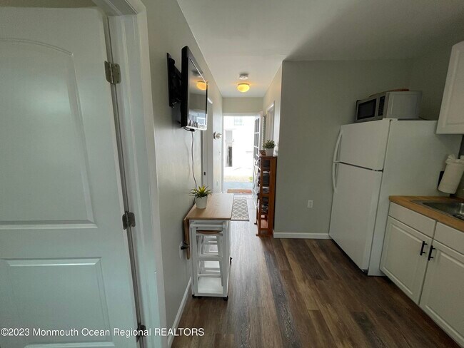 Photo - 101 13th Ave