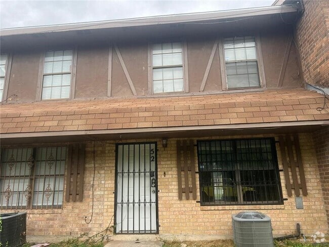 Building Photo - 2201 S Jackson Rd Rental