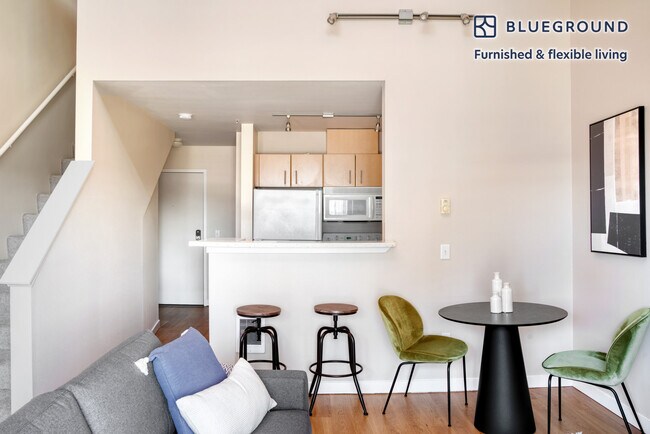 Photo - 2550 3rd Ave Unit FL7-ID418