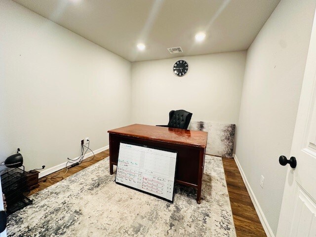Photo - 933 Clubside Dr