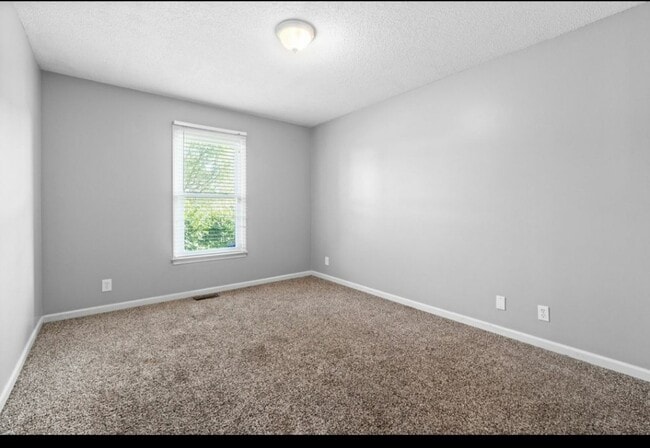 Photo - 3216 Tabby Dr