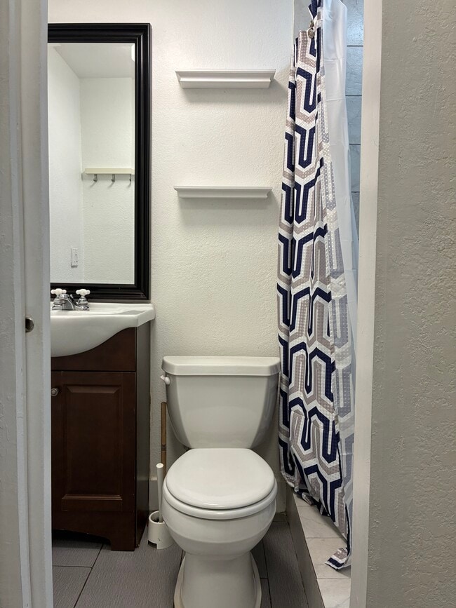 Photo - 6635 SW 51st Ter