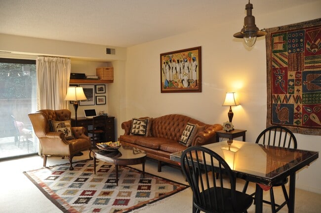 Photo - 2320 Wisconsin Ave NW Unit 108
