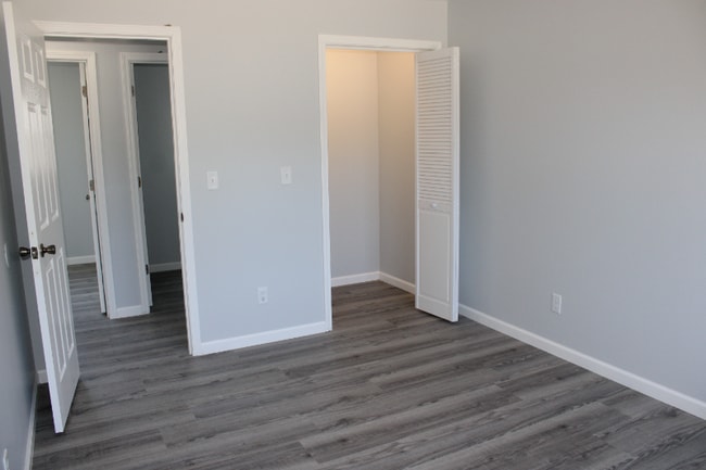 Photo - 1613 S Green River Rd Unidad 1617