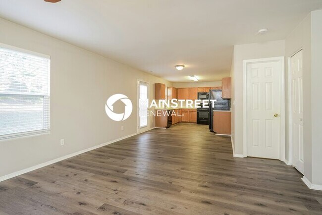 4 Bedroom Pet-Friendly Home in Kernersville, NC with Main Street Renewal