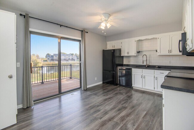 Photo - Beautiful Townhouse in Smithville!! 2BR/1.5BA  Move In Ready