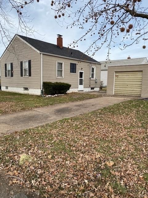 Photo - 2500 Center St