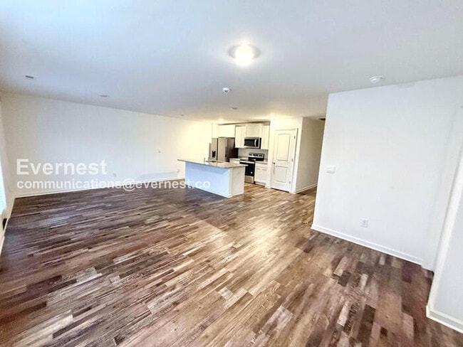 Photo - 241 Koslin Lp