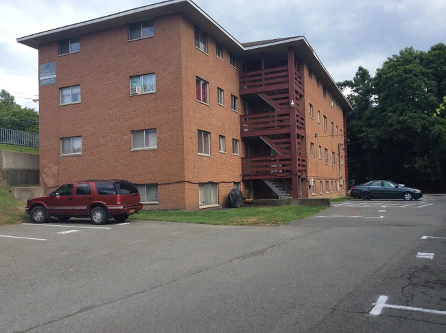 Building Photo - 61 Vanderburgh Ave Rental