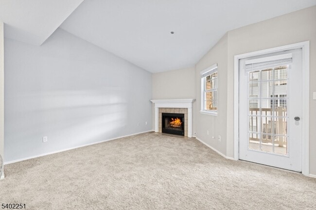 Photo - 690 NJ-23 Unit R1