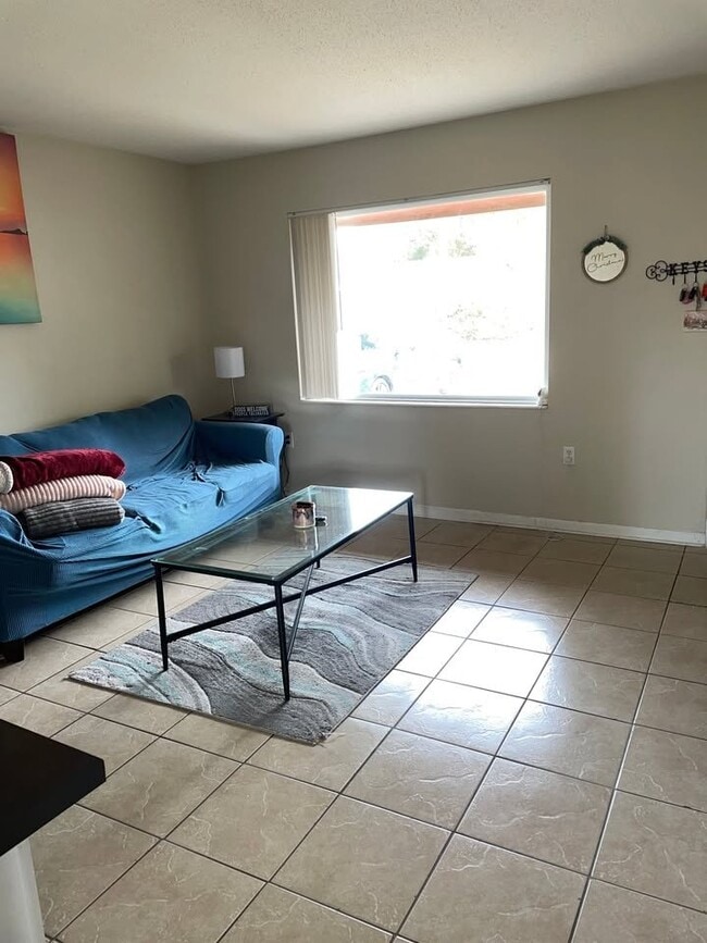 Photo - 63 Friendly Ln