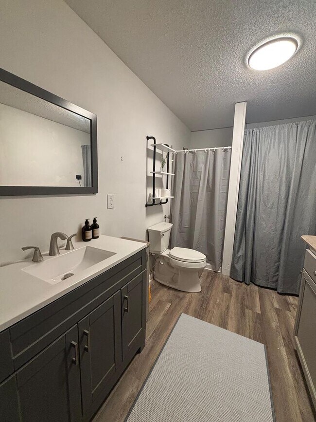 Photo - GREAT PRICE! 2BR Condo – Close to UNCW, Wr...