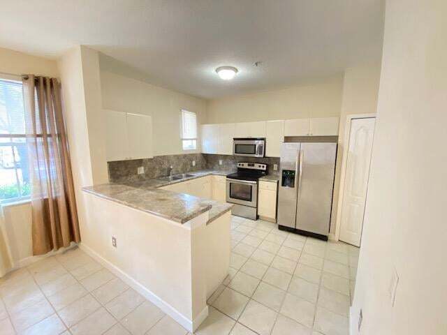 Photo - 2102 Shoma Dr