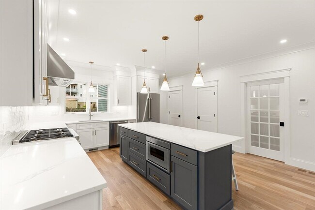 Photo - 45 Maplewood St