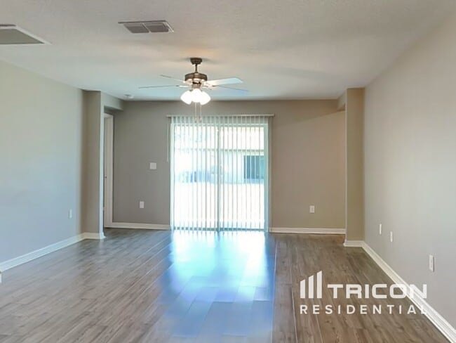 Photo - 6130 Dolostone Dr