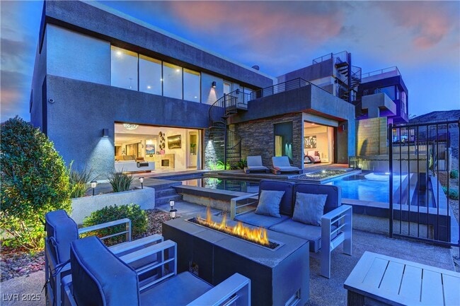 Building Photo - 861 Vegas View Dr Rental