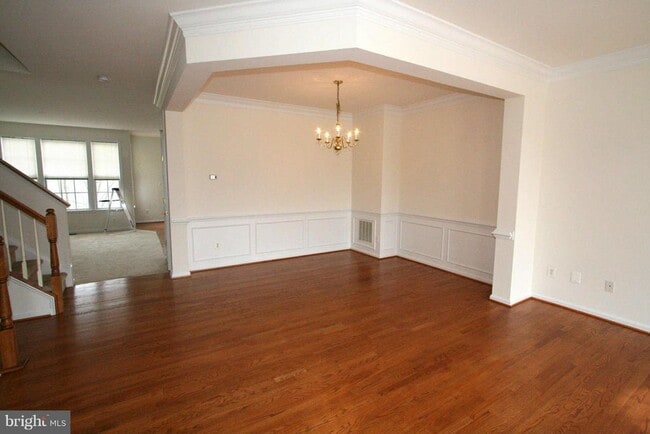 Photo - 46164 Aisquith Terrace