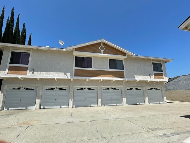 7611 10th St Unit 7