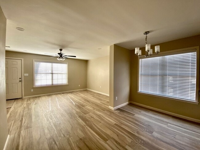 Photo - 701-703 Tracewood Unidad 701