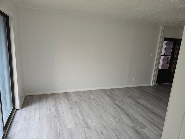 Photo - Beautiful West Side Located $950.00 2 Bedroom 1 Bathroom