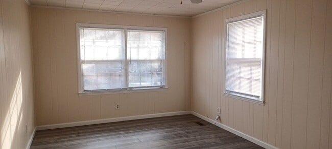 Photo - 3 Bedroom, 1.5 Bath brick home in Prescott Terrace