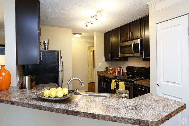 Interior Photo - Ashbrook Apartments