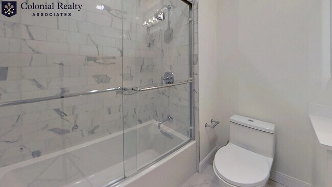 Photo - 197 Green St Unidad 305