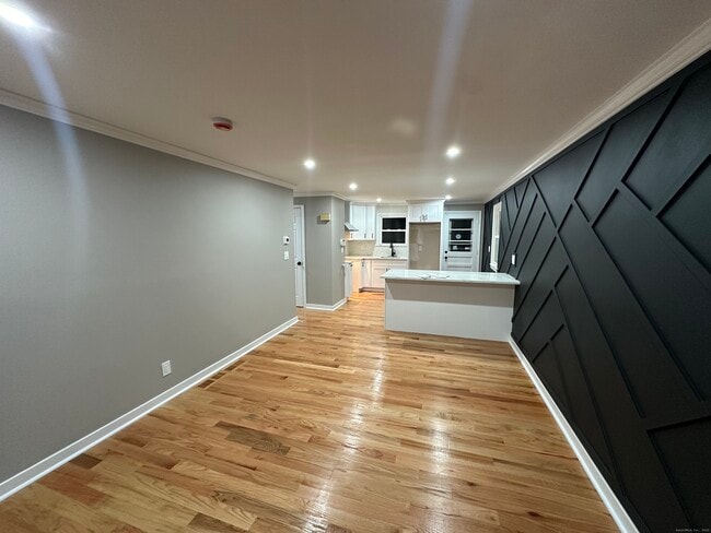 Photo - 56 Victor St