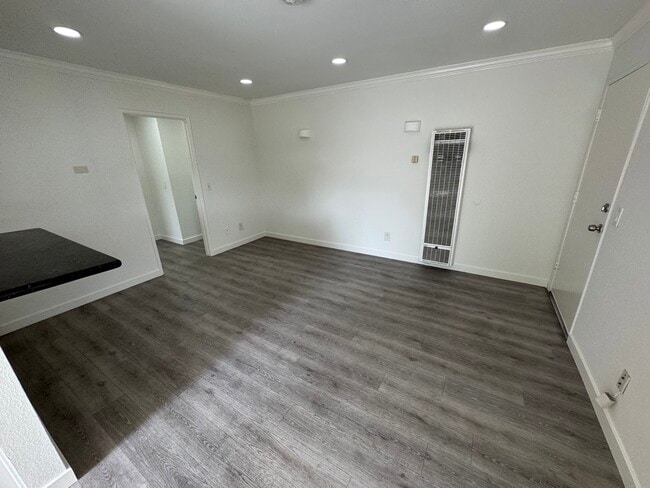 Photo - 10910 Regent St Unidad A
