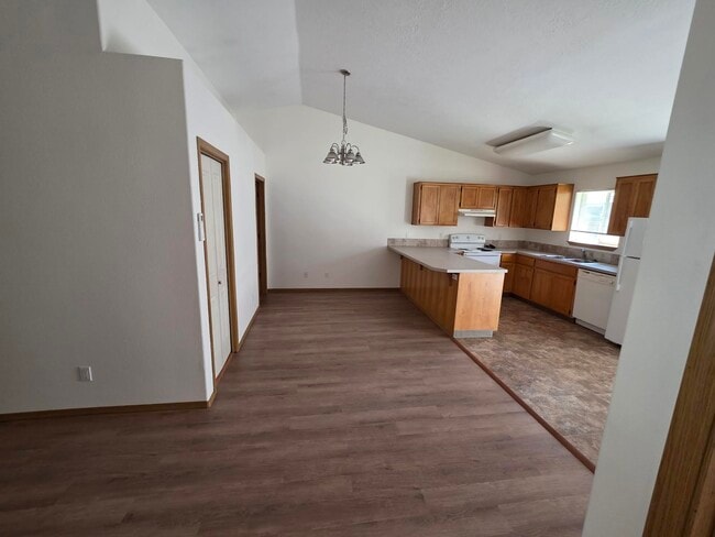 Photo - 294 Stadium Dr N Unit 294