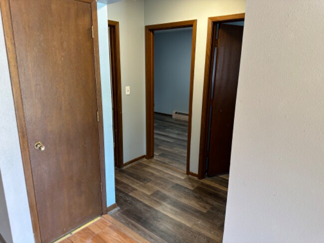 Photo - 215 E Washington St Unit 4