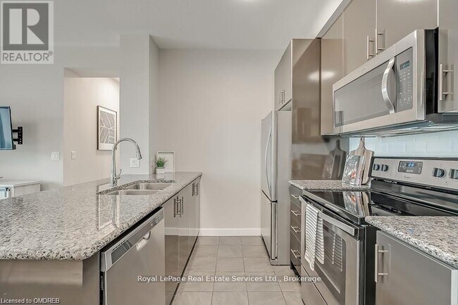 Photo - 2490 Old Bronte Rd Unit 624