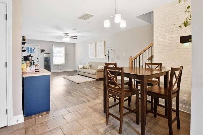 Photo - Pet Friendly Three Bedroom!