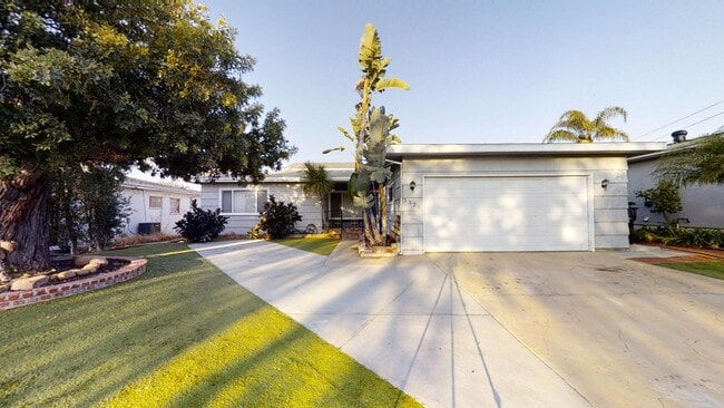 Steps from SDSU – Spacious Homes in Prime ... - Steps from SDSU – Spacious Homes in Prime ...