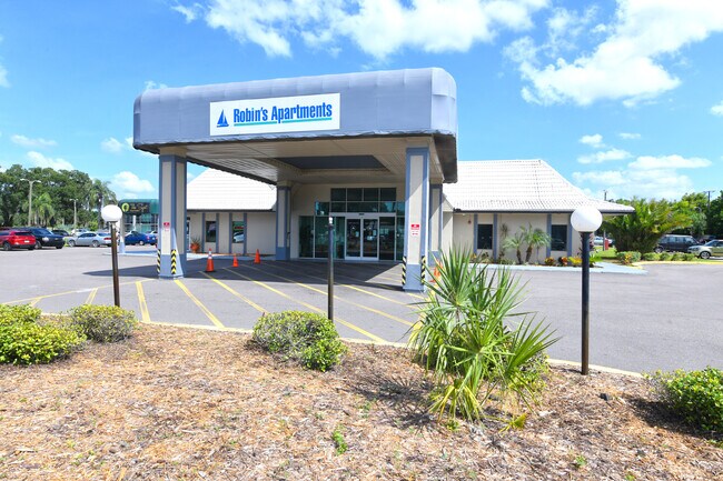 Photo - 2303 1st St E Unit 1