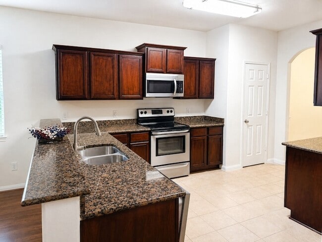 Photo - 38106 Sweetwater Cir