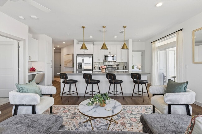 Photo - 1301 Leah Ave Unidad SI FL1-ID1499100P