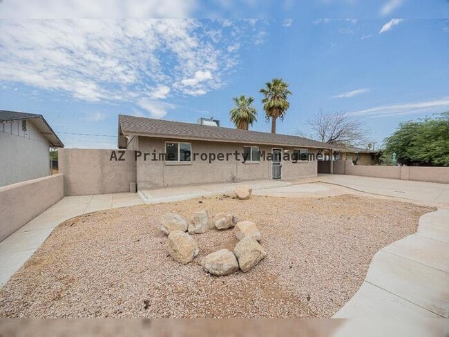 Photo - 2062 E Nancy Ln