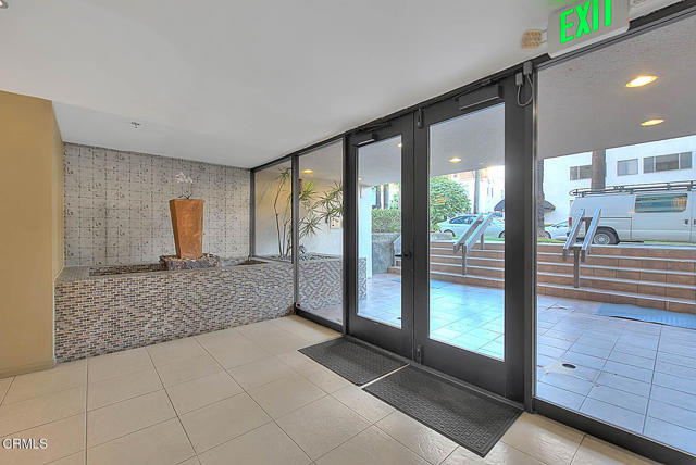 Photo - 137 S Palm Dr Unit 201