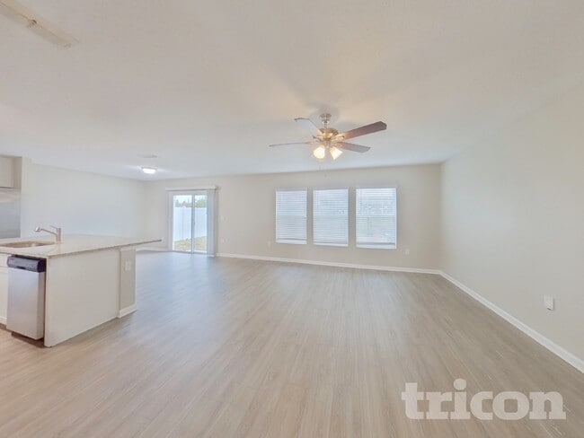 Photo - 2090 James Wilson Wy