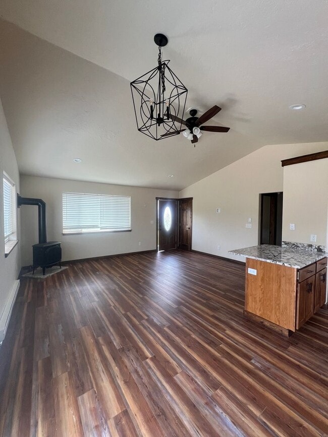 Photo - 5584 Windy Ridge Dr