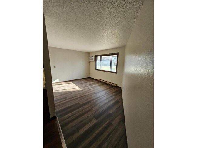 Photo - 551 Lakeview Rd Unit #10