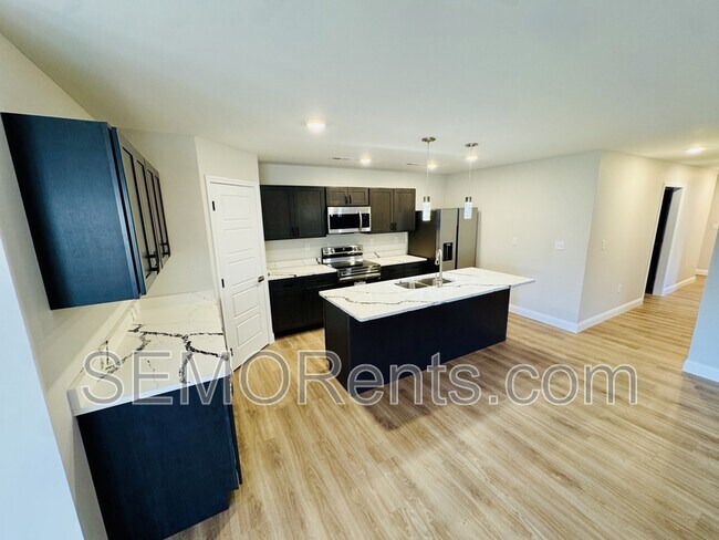 Photo - 2935 Shadow Wood Ln